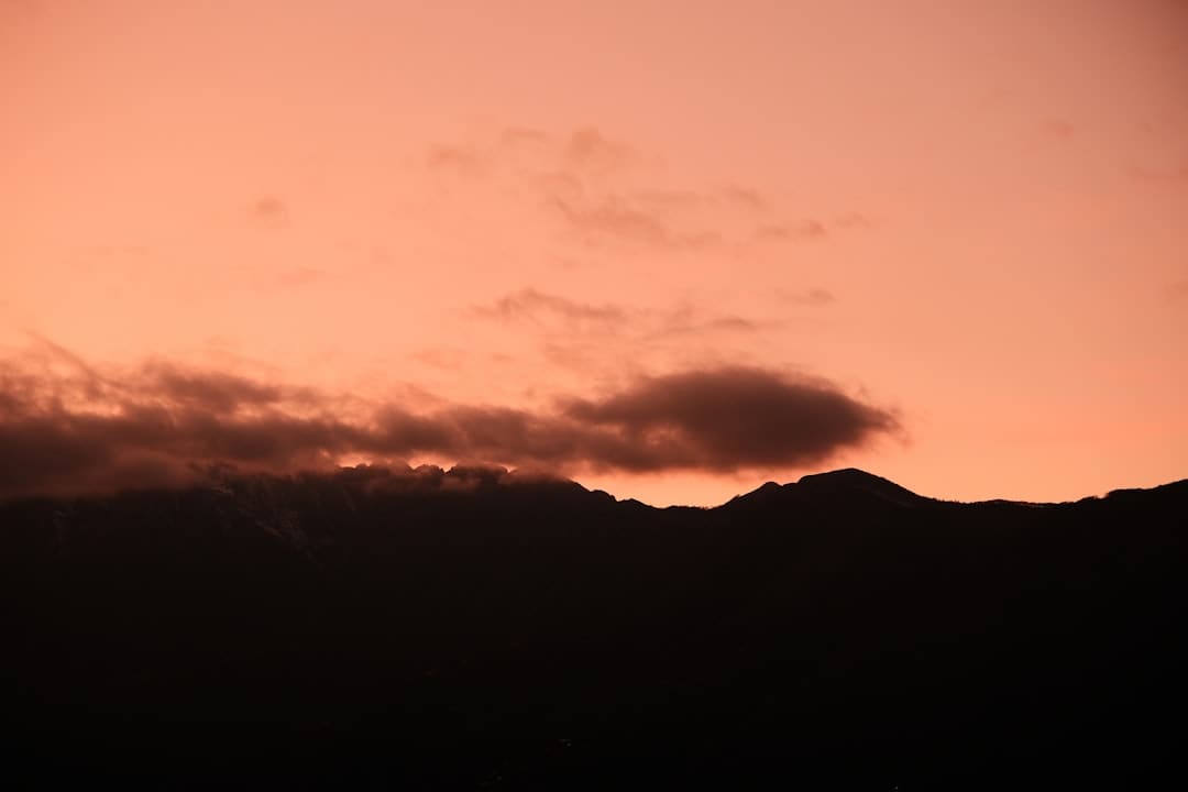 http://www.kcrea.cc/skin/default/image/zoomin.gif